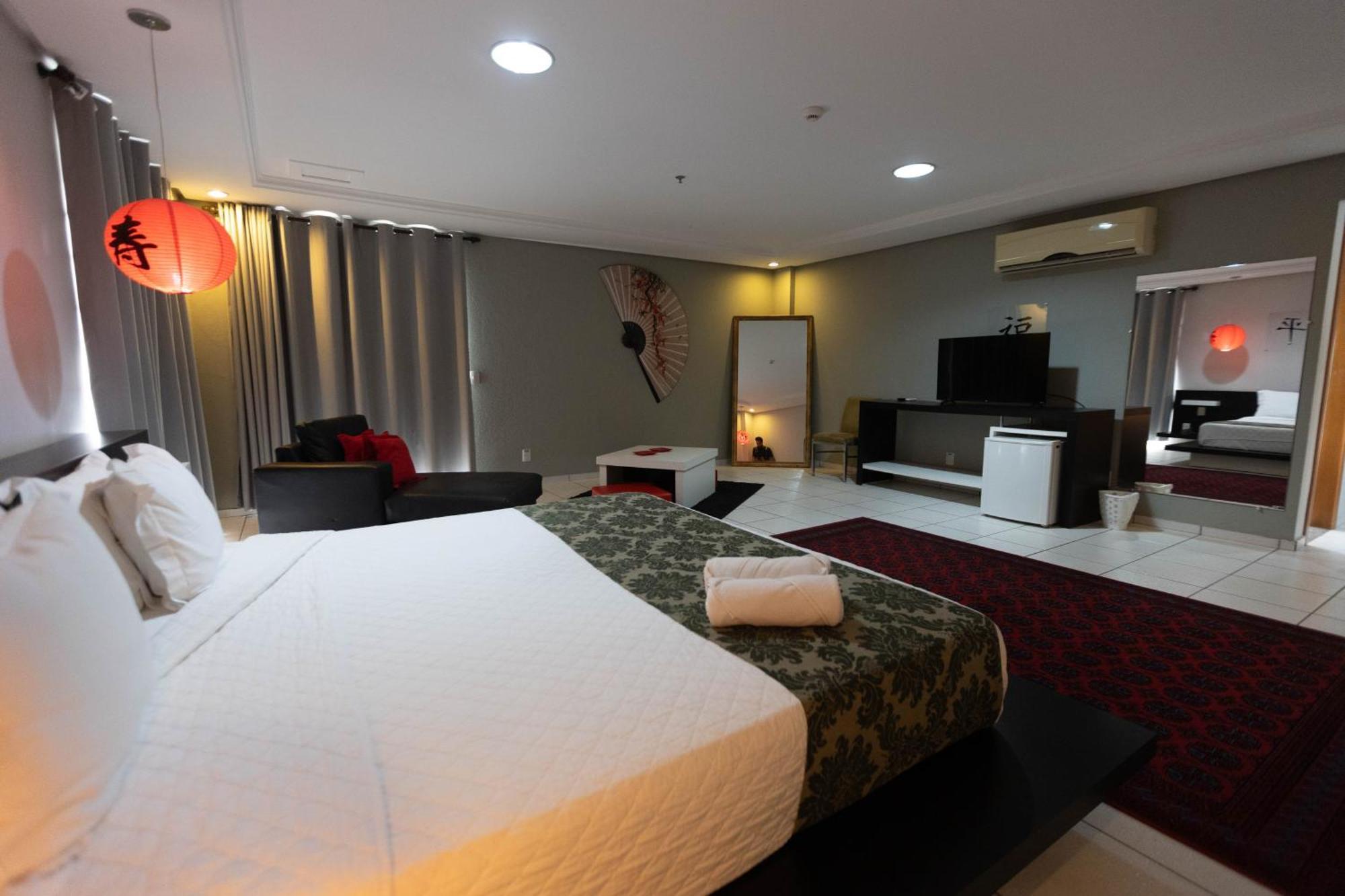 Hits Pantanal Hotel Aeroporto Варзеа-Ґранді Екстер'єр фото