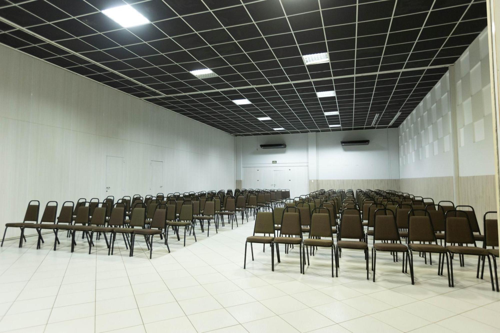 Hits Pantanal Hotel Aeroporto Варзеа-Ґранді Екстер'єр фото